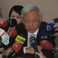 “台独”顽固分子曹兴诚再抛谬论。台媒报道，曹兴诚18日出席“独派”团体活动，