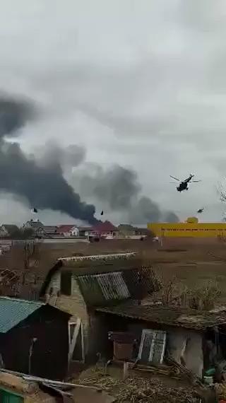 从这一刻，俄乌战争，从闪击战变成了攻坚战！4年前的2月24日，那一天的新闻镜