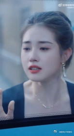 被诗帆镜头里的女性力量暖到真的被诗帆拍出的女性群像治愈了！不管是《红糖姜汁》里