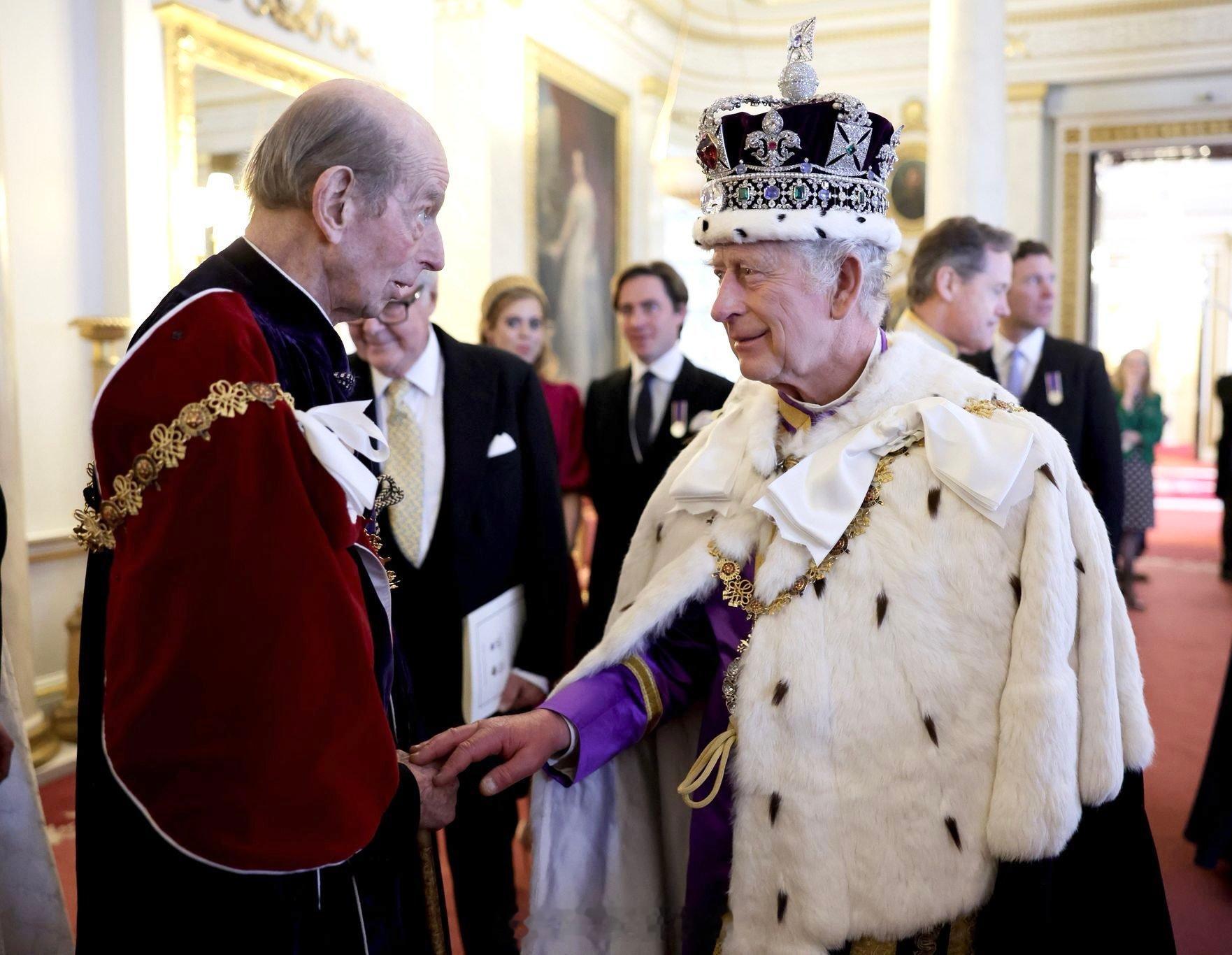 英国王室今天是肯特公爵爱德华王子的9️⃣0️⃣岁生日，白金汉宫公布未