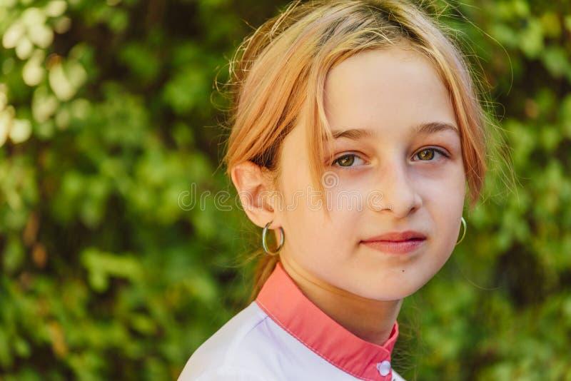 一位母亲是这样教育10岁女儿的：如果你被人贩子控制了，千万要冷静，不要苦苦哀求，