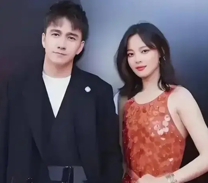 辛芷蕾勇夺威尼斯影后，最尴尬的不是在影坛颗粒无收的四朵85金花，更不是一起拍《V
