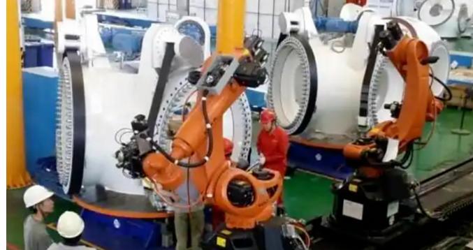 一位日本华人曾表示“高端轴承、精密仪器、传感器、机器人减速器、碳纤维、光刻胶以及