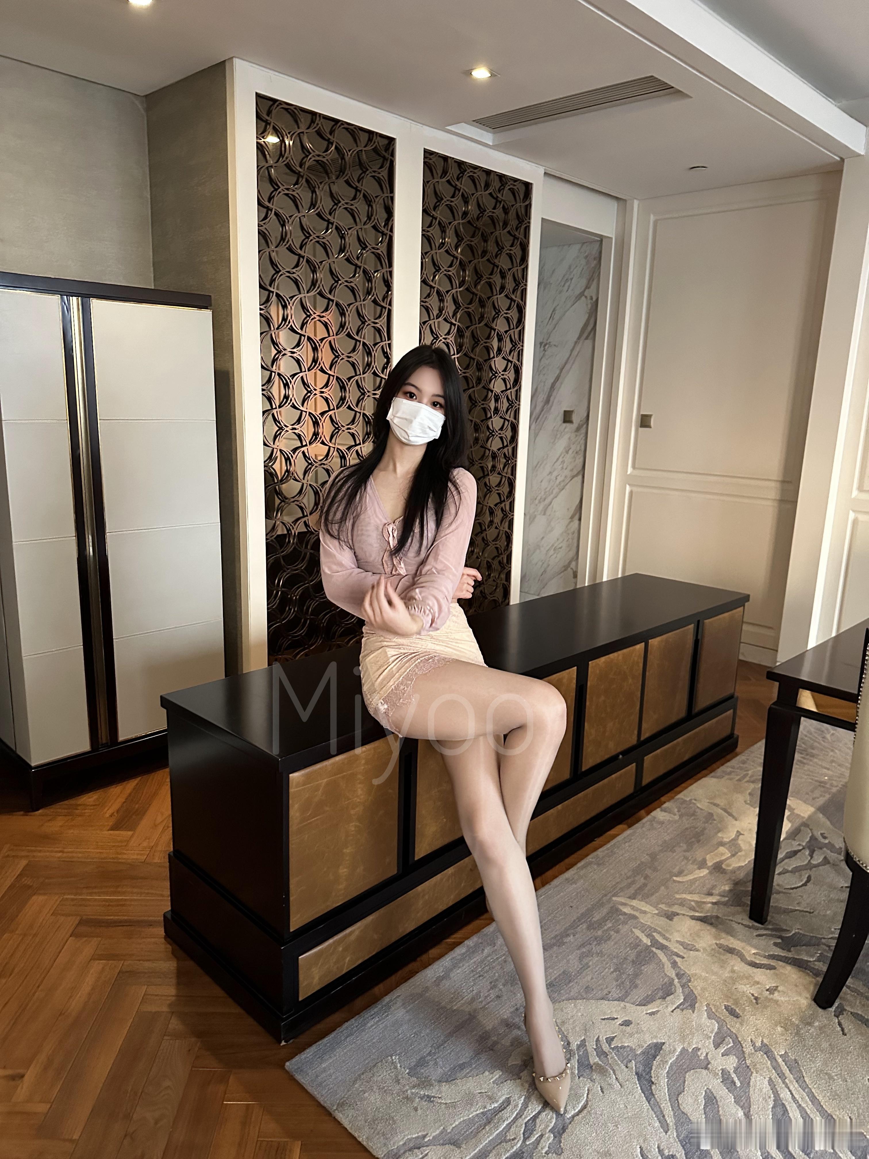 初一看腿顺风顺水每日穿搭miyoo蜜柚ootd