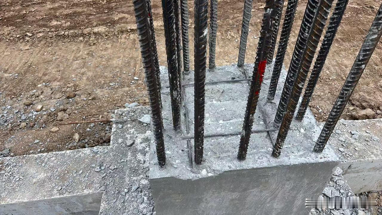 目前全国24个中央巡视组正在在建工地突击暗访督查，全程执行“四不两直”检查模式：