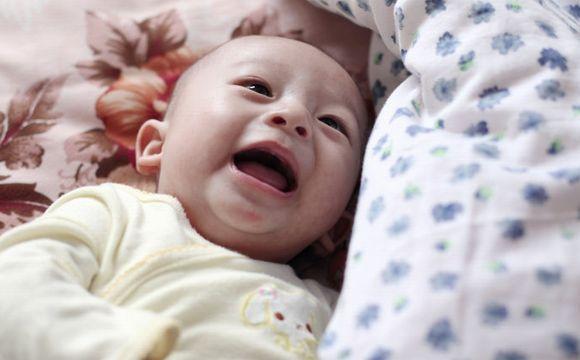 生下头胎八个月, 宝妈却感觉肚子一直在动, 检查结果让医生瘫倒