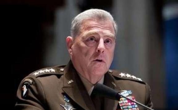 美国围堵中国的真相，就怕是中国代替了他的位置，从而终结他的霸权很多人觉得美国