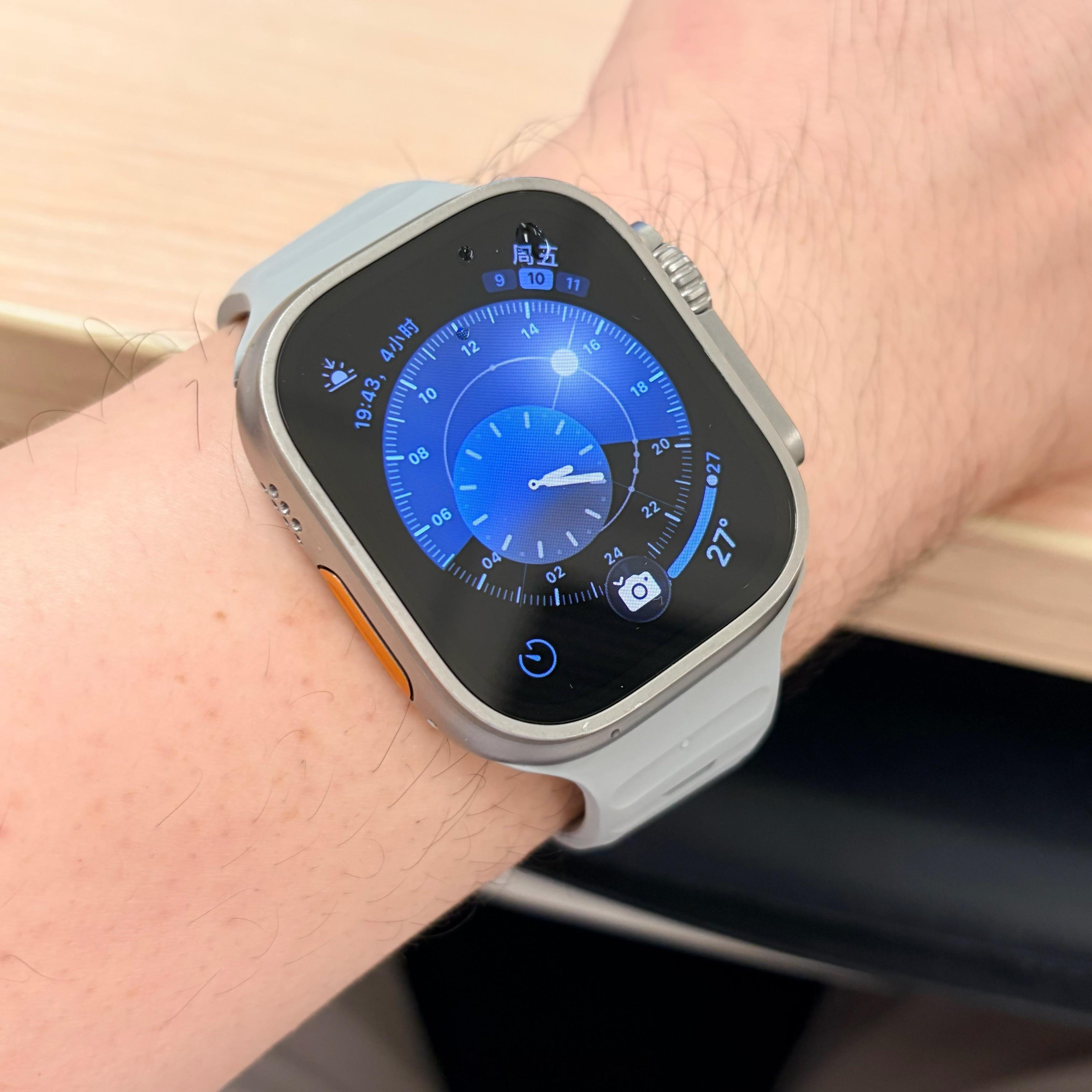 我手上这块Apple Watch我已经带了三年多，电池健康度只有84%...