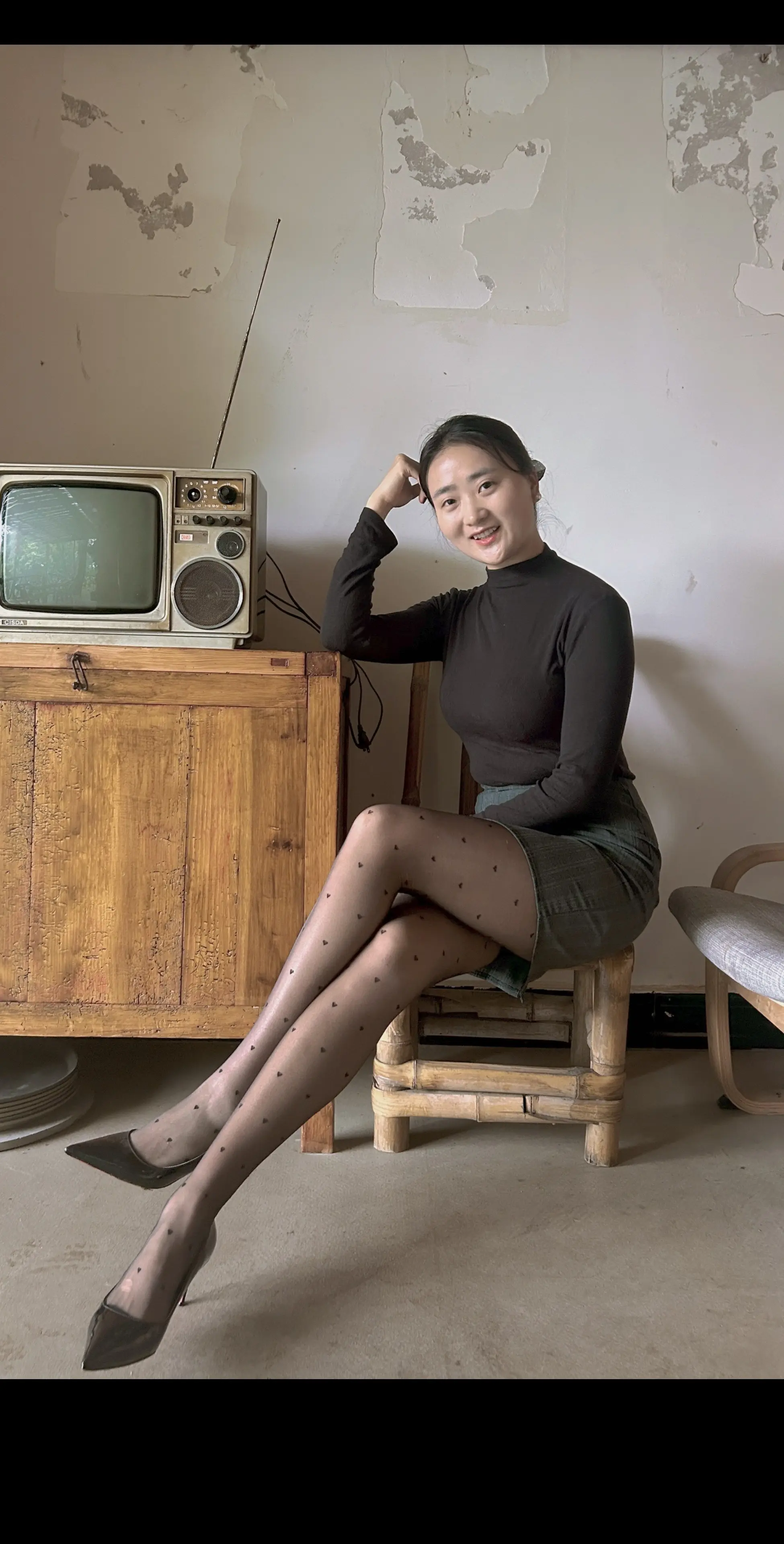 本来就不是富家女，何来吃苦这一说，粗活细活都得干，吃的起苦，享的了福...