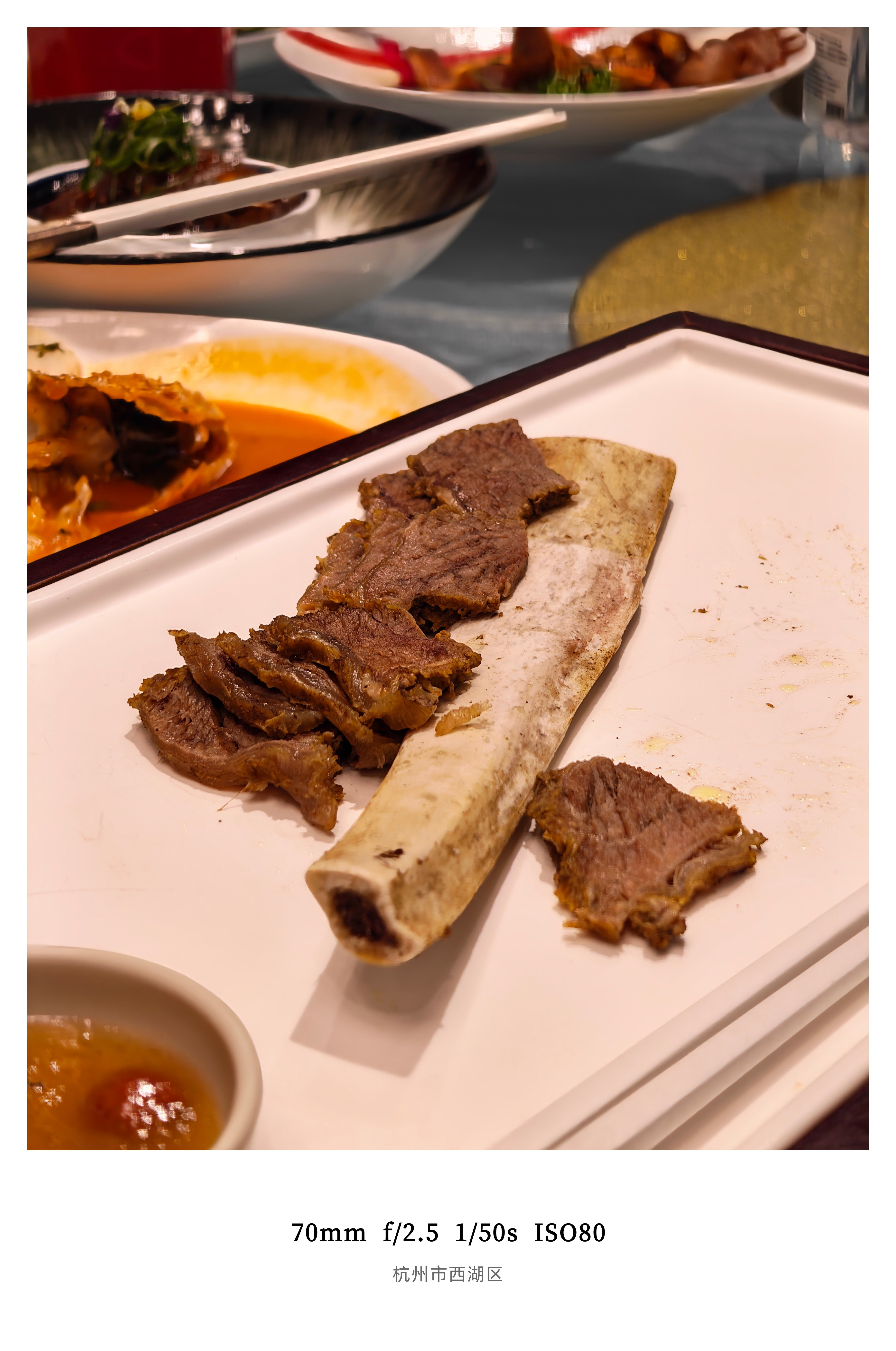 也是有人帮忙剥虾了直接炫虾仁太幸福