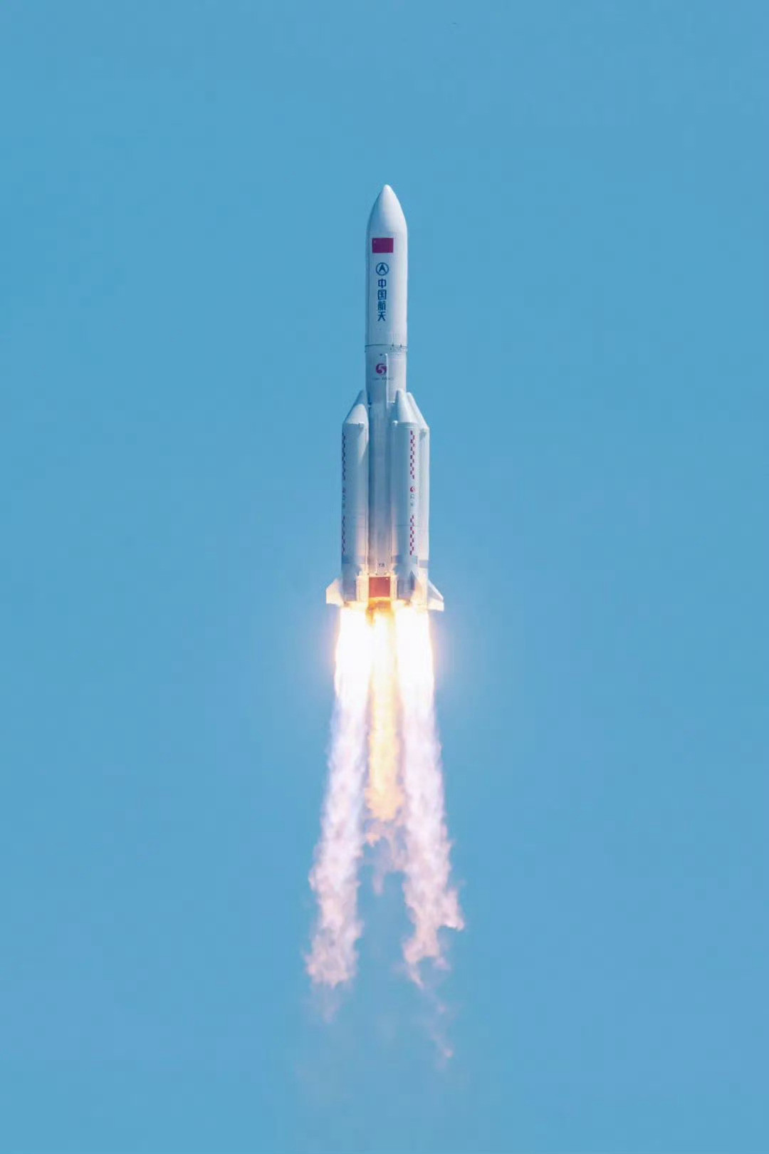 2025年1月~8月；国内共进行了49次航天发射，其中成功48次，失败1次——