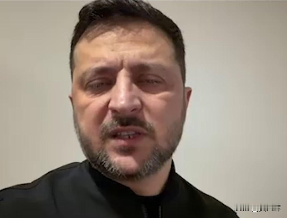 泽连斯基痛批基辅当局能源抢修不力市内数百栋楼供暖中断多日2月1日，泽连斯