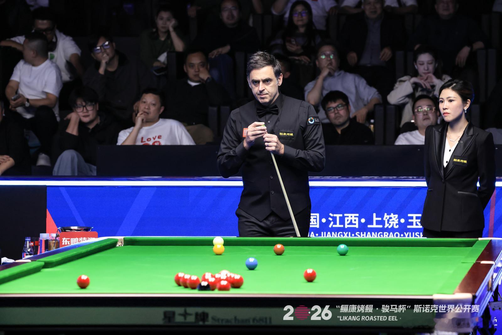 2026斯诺克世界公开赛奥沙利文5-1罗斯缪尔。赛后采访挺有意思。Q：最想和哪位