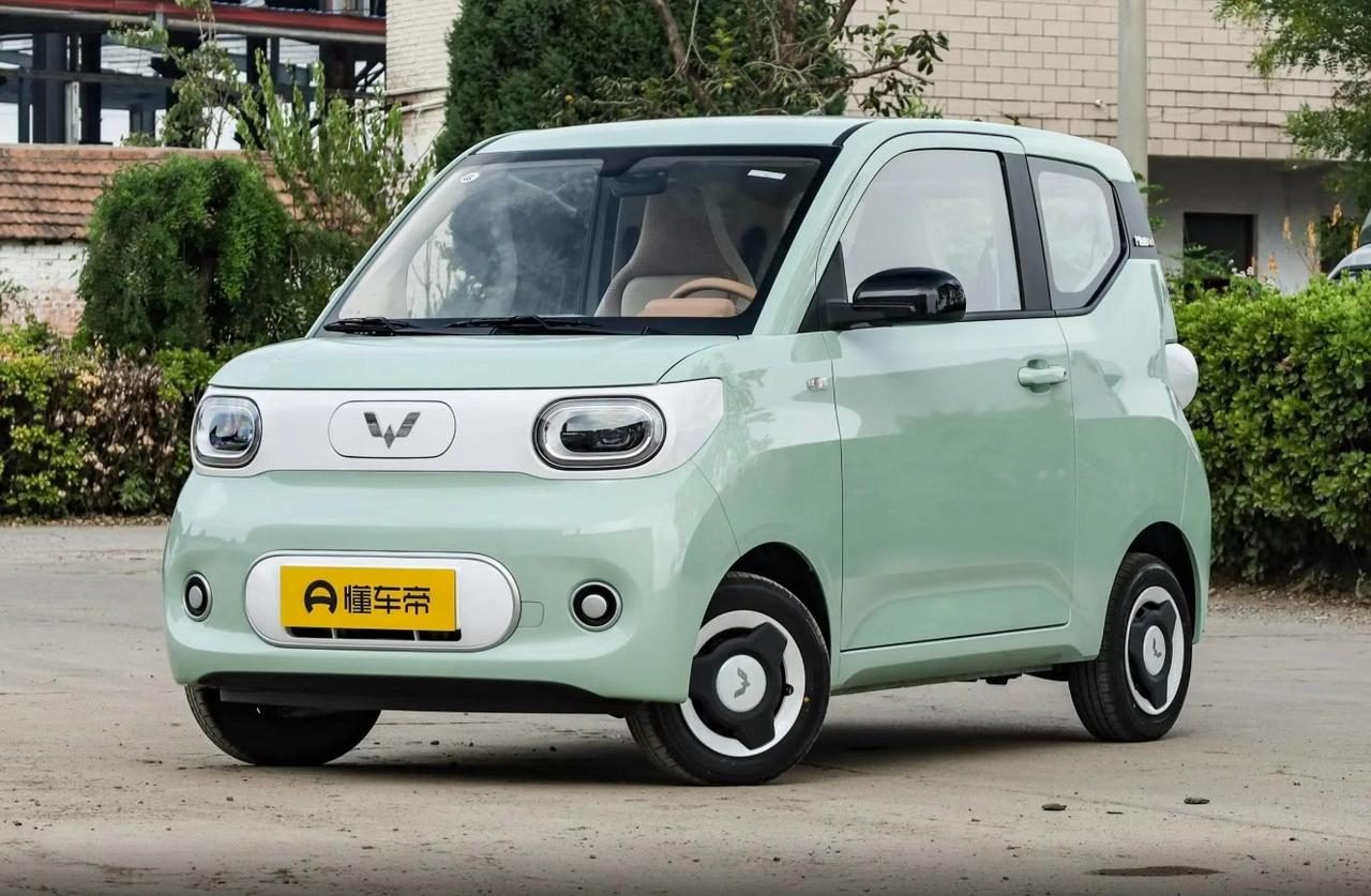 作为一台被称作“人民代步车”的神车，五菱宏光MINIEV在二手市场热度一直居高不