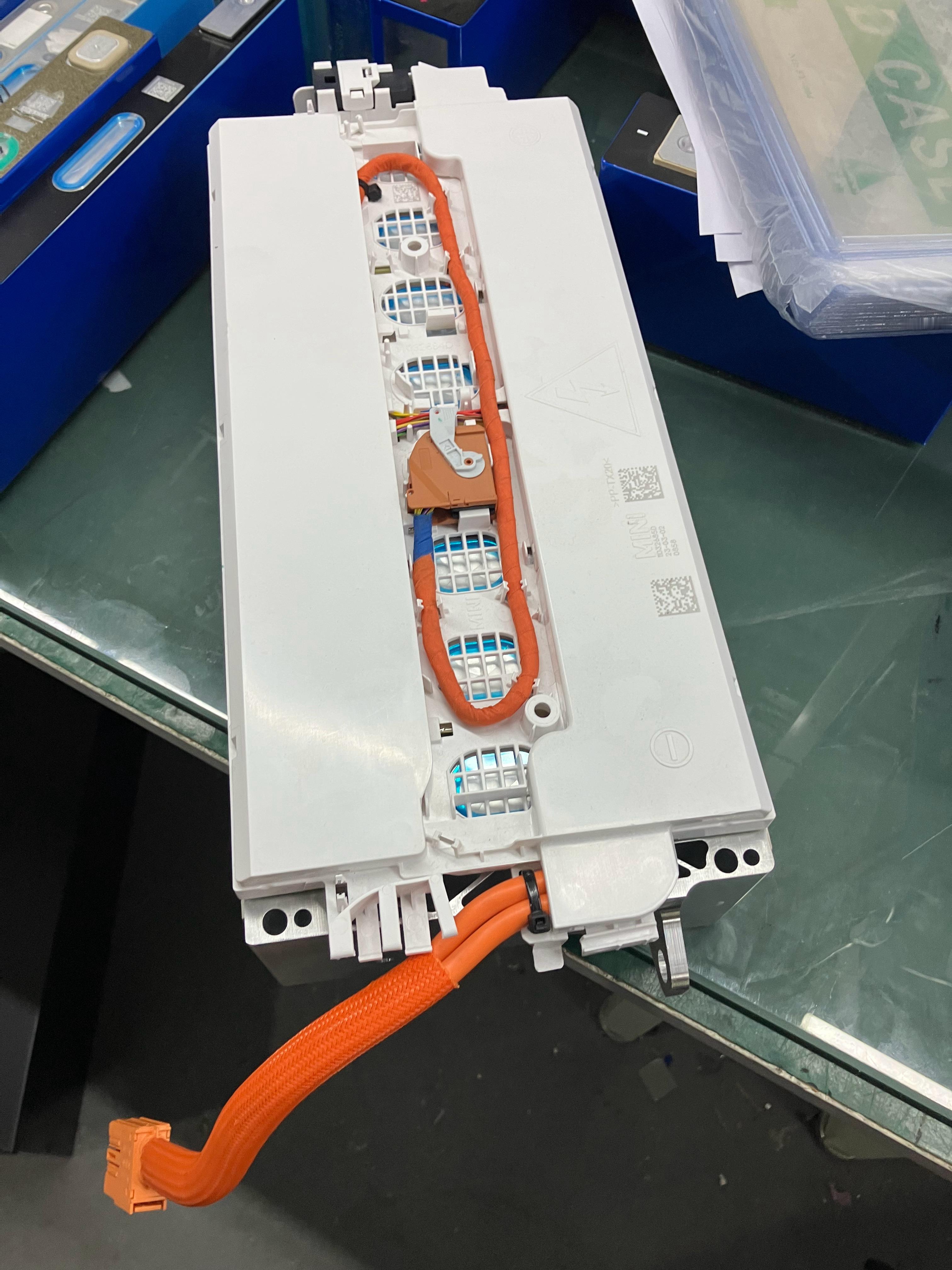 学习德国工厂的优秀做工。东莞·东莞市电子科技学校