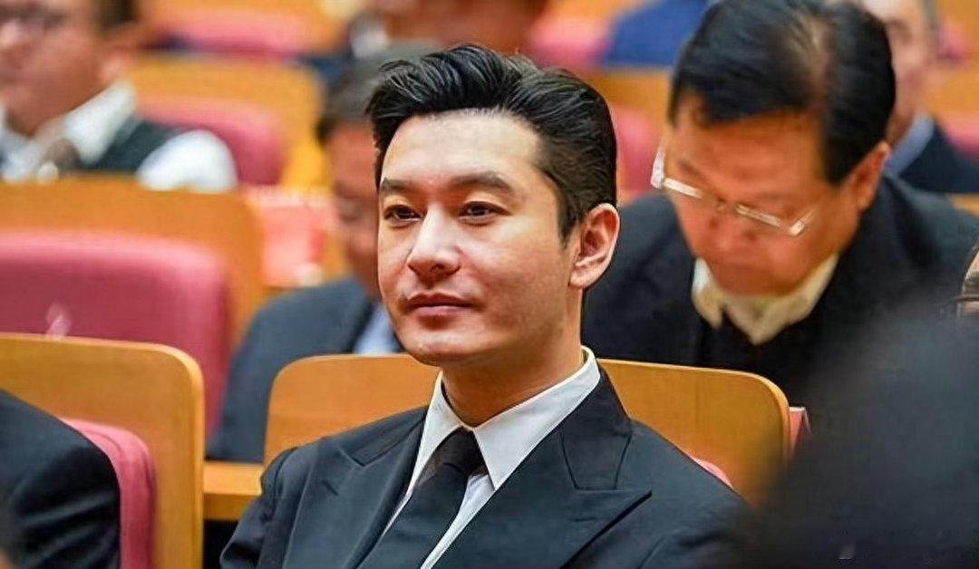 黄晓明旗下艺人这么多没一个火的
