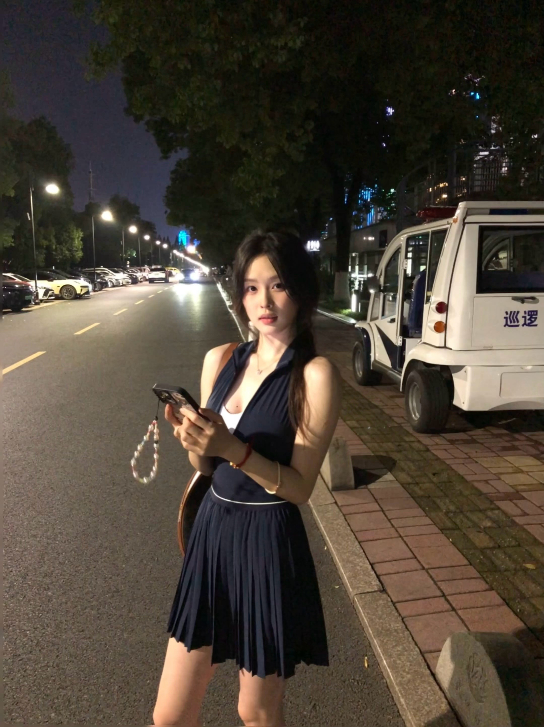 有谁能比我知道你的温柔像羽毛​​​