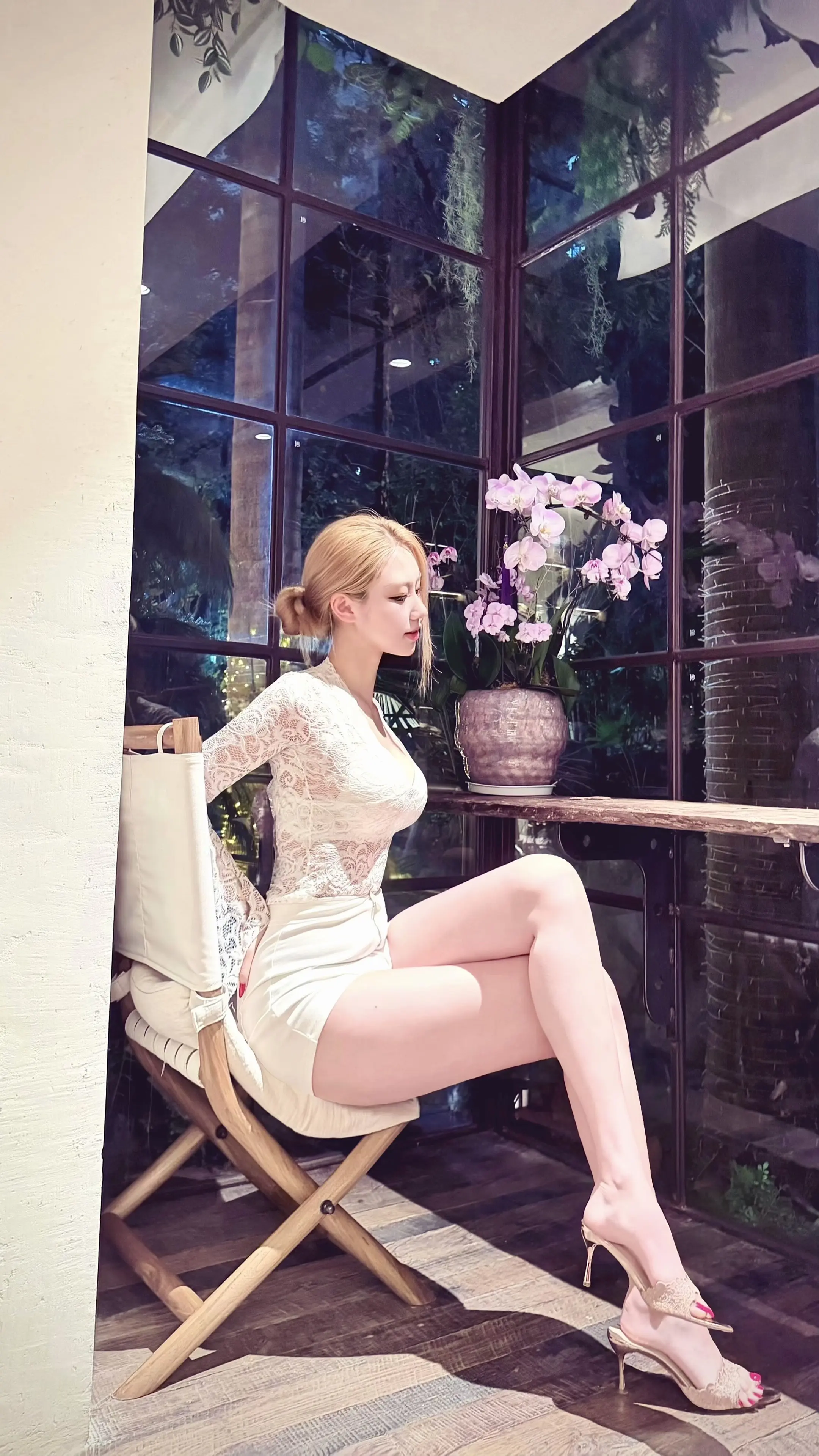 美人不是凡胎生