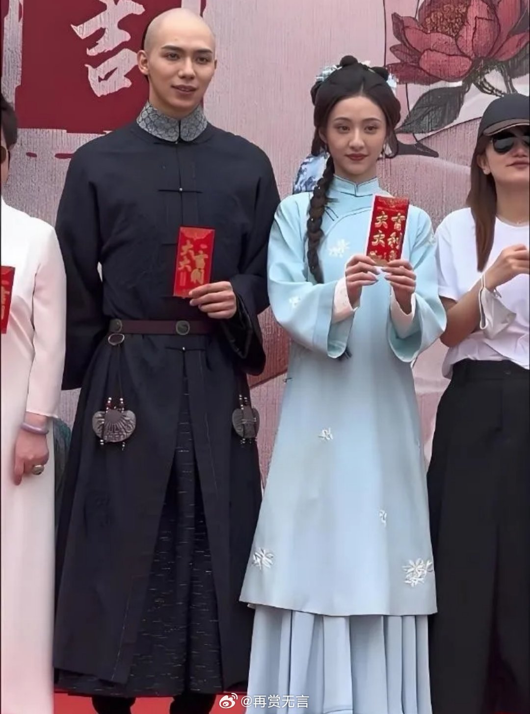 在她身上，我看到了素人爽的影子，内娱很久没有这种类型的出来了。