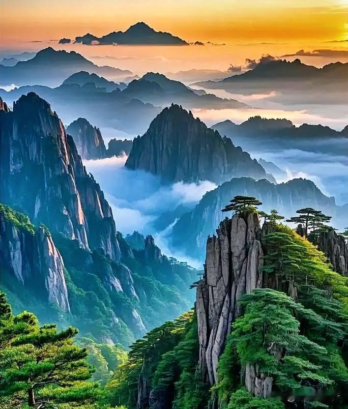 安徽最美的12个地方，去过一半，人间值得，你去过几个？1. 黄山风景区（黄山