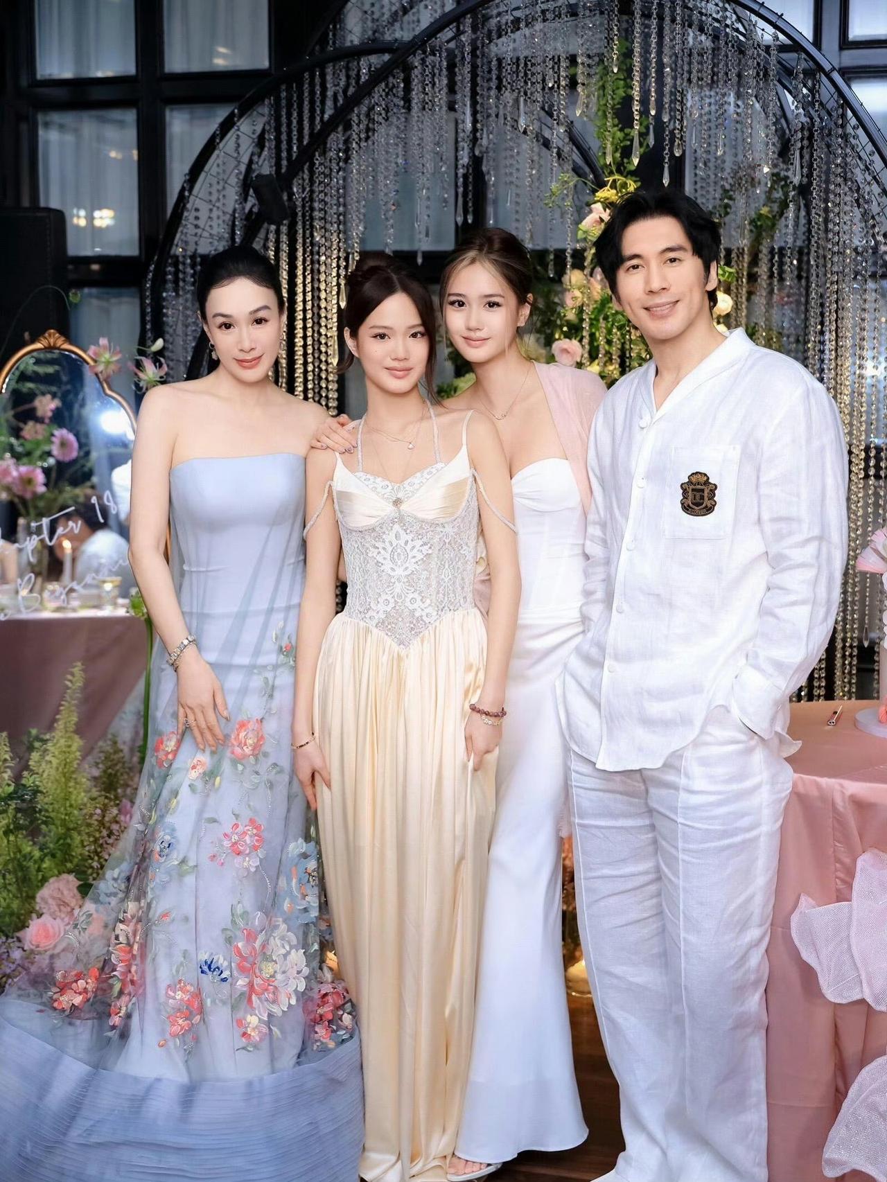 钟丽缇一家四口温馨同框，共同庆祝女儿Jaden迎来18岁生日，成人礼仪式感满满。