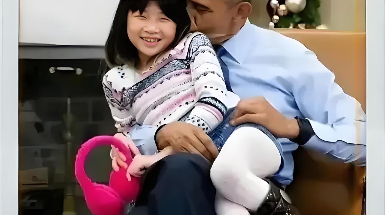 强奸、吃人、萝莉岛、爱泼斯坦案被很多博主移花接木。用猎奇噱头获取流量，对事件本身