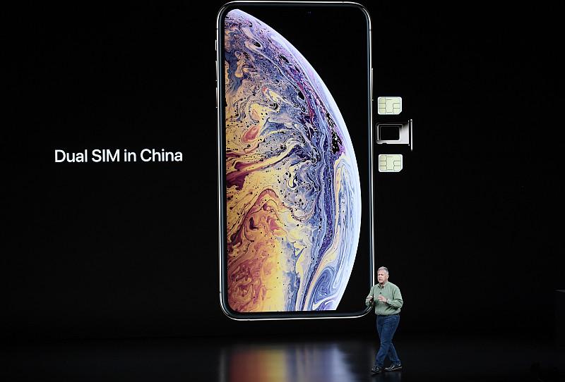 美版iPhone无卡槽坑惨！国内eSIM不支持，4个办法帮你止损手机圈里藏着不