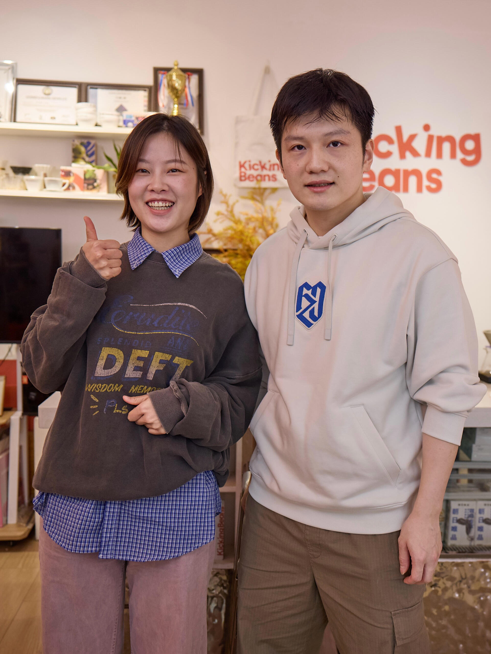 樊振东跟齐达内学西语又一个幕后彩蛋🥰现场氛围好欢乐哇樊振东我这西语还可以