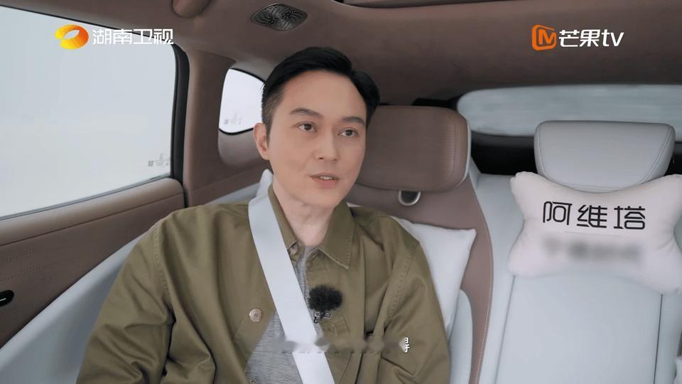 张智霖袁咏仪为儿子实习吵了！靓靓觉得18岁该先完成学业，智霖却主张“读万卷书不如