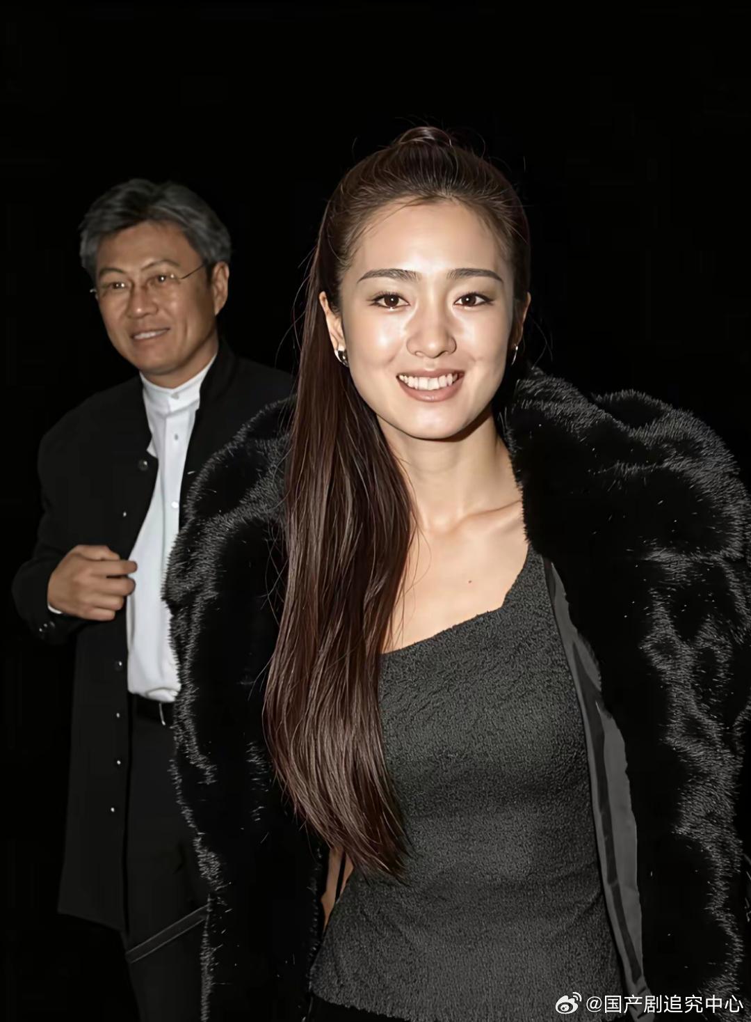 纯天然美人巩俐
