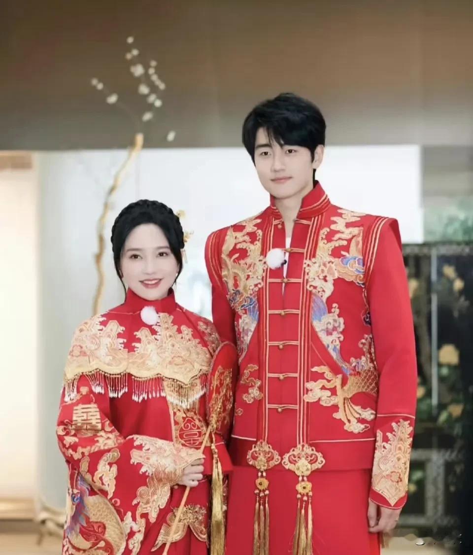 我一开始就没看好金莎和孙丞潇，后来听说他们俩居然结婚了，我就感觉女的是不是昏头了