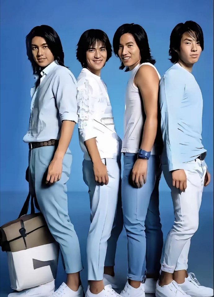 当年流星花园是怎么找到4个美男子的?吴建豪是健身房找来的，朱孝天是烧烤店扒来的，