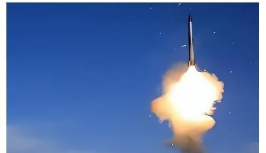 以色列警告中国导弹！这下可捅了马蜂窝了，以色列最近跳得老高，公开警告埃及，必须把