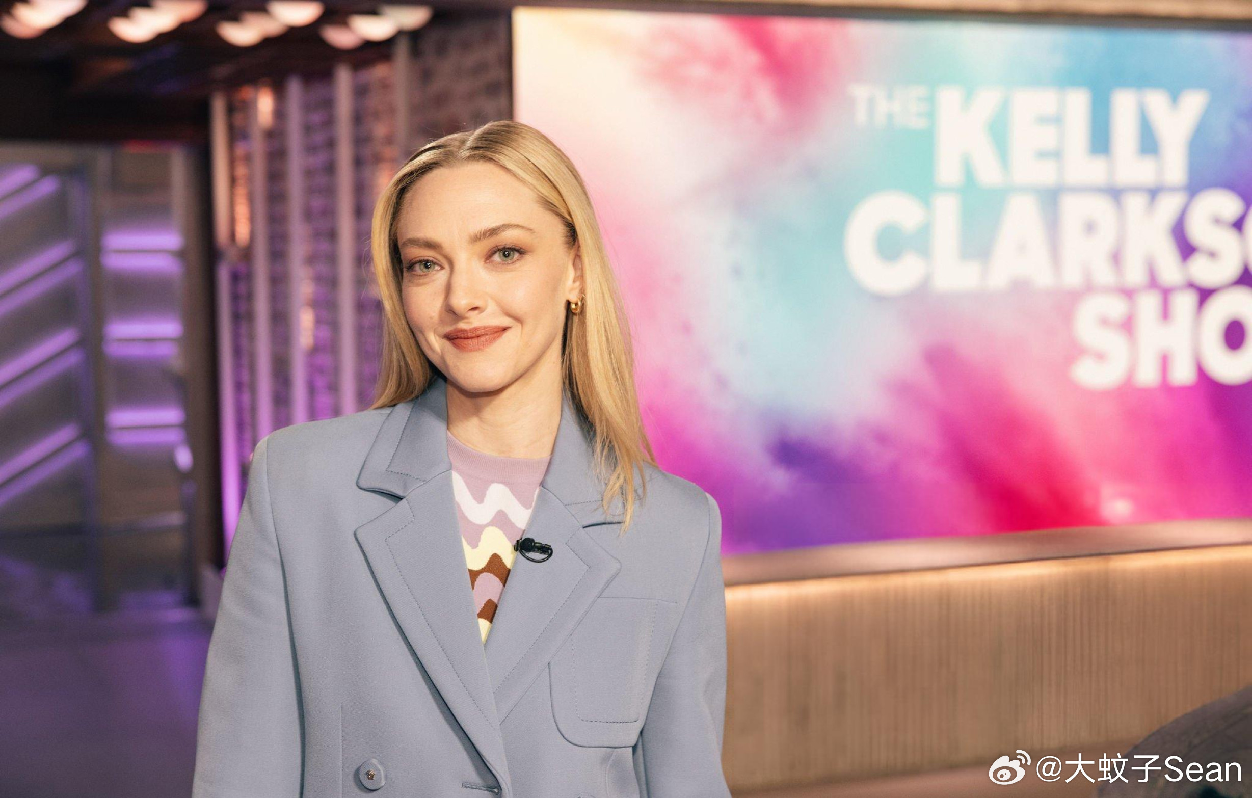 AmandaSeyfried阿曼达塞弗莱德在纽约做客《TheKellyCl