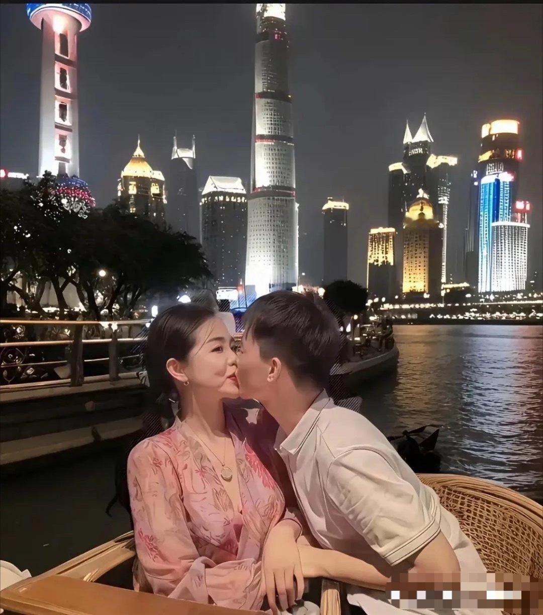 好家伙这小子是一点弯路都不想走