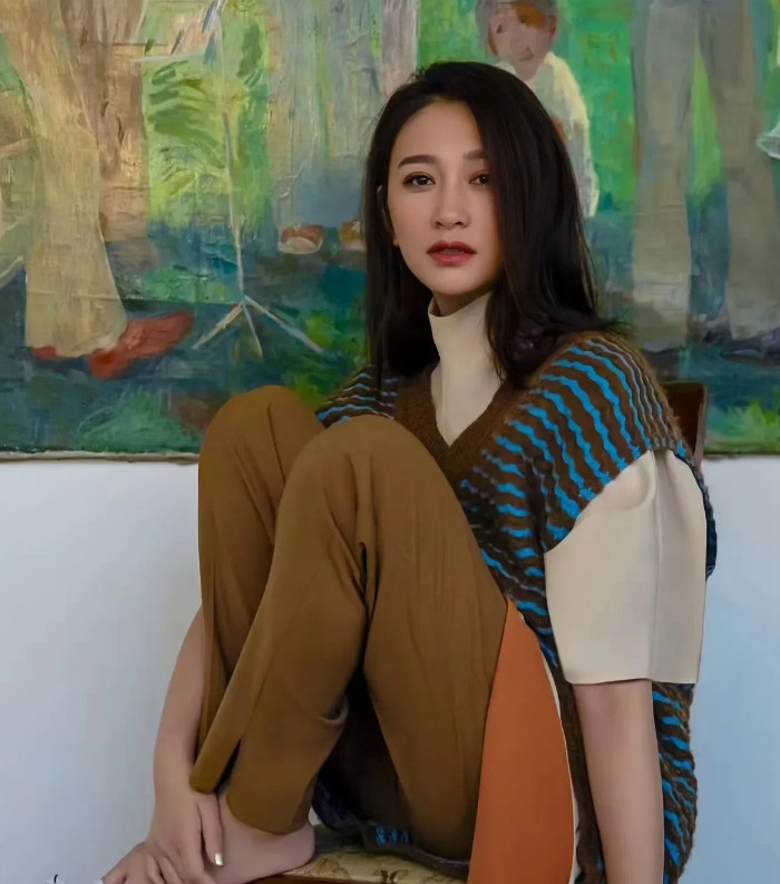 看《<em>一起露营吧</em>》印尼站那期，对李小冉有了新的认识，不过这认识里带着点复杂的感受。