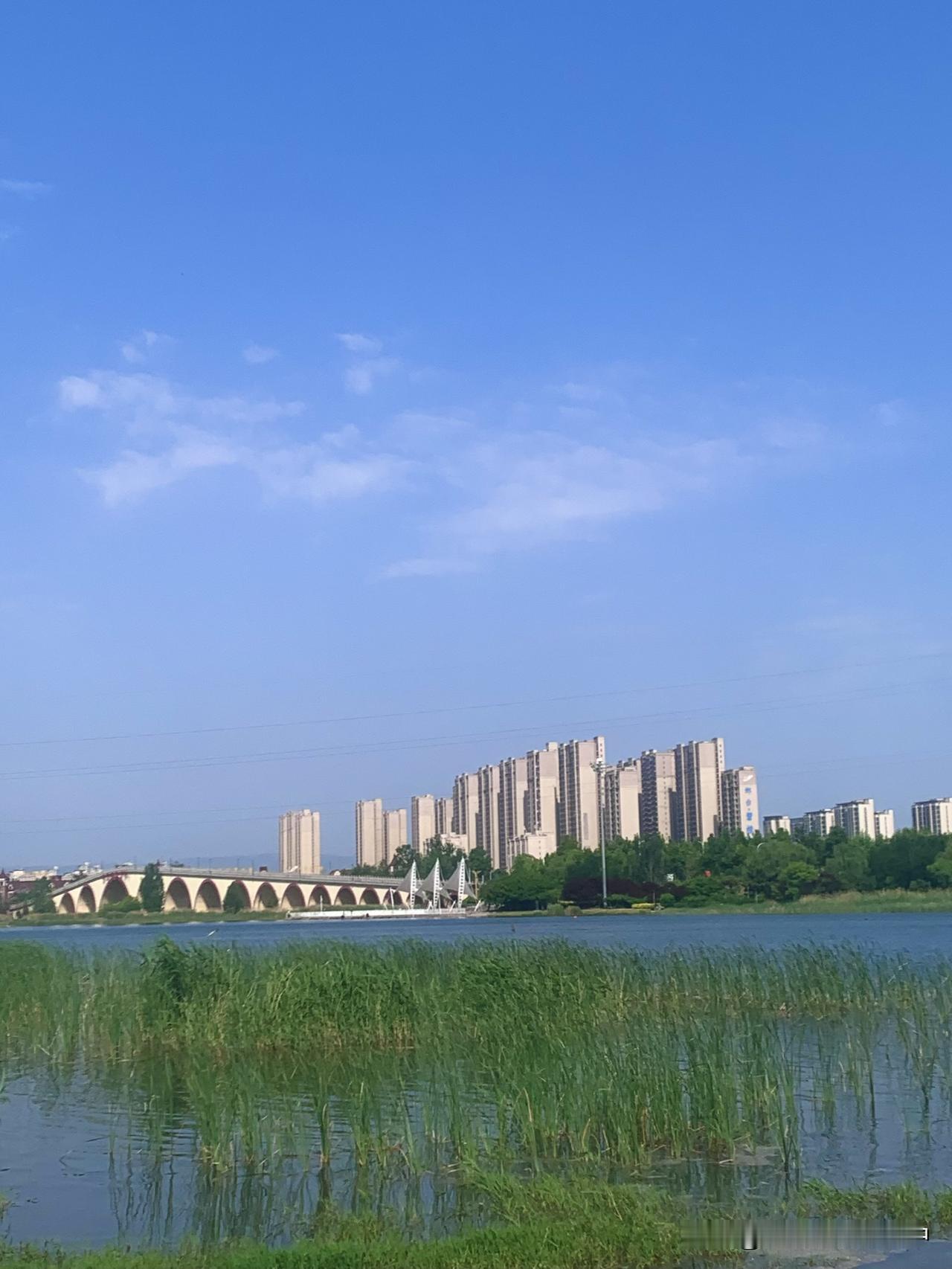 求职时稳定和发展哪个更重要脾气和性格决定一切：脾气稳定性格内向的，最好找个安稳的