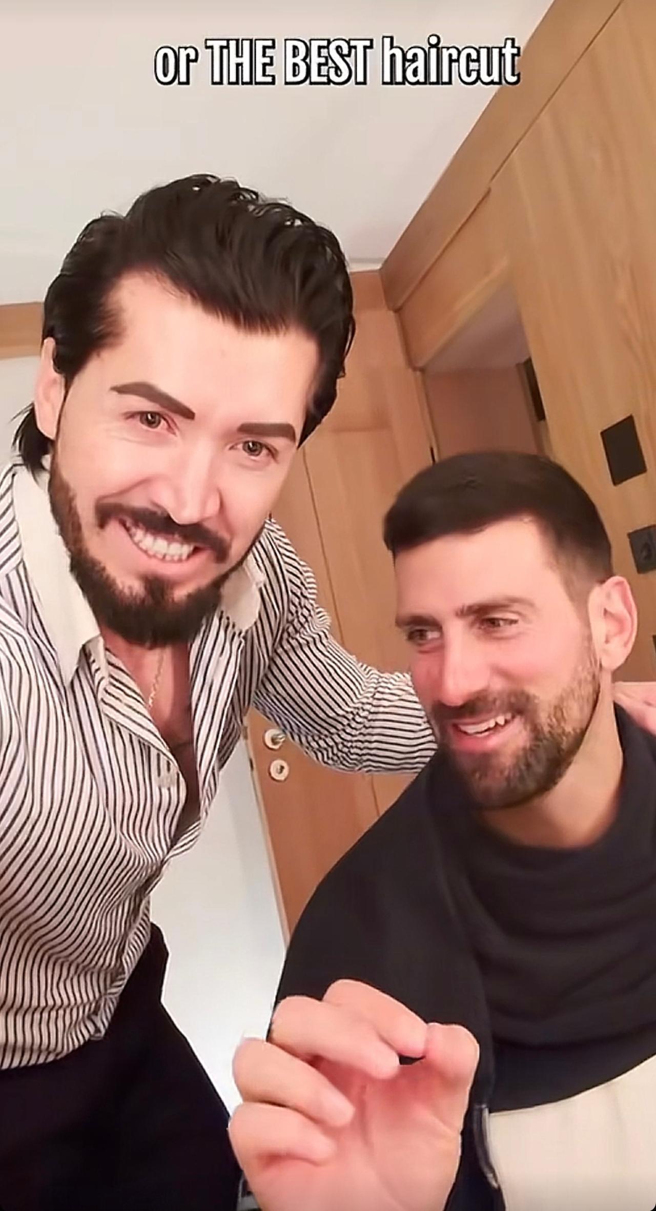 德约科维奇前往美国印第安维尔斯参赛前剪了头发，发型很不错。巨