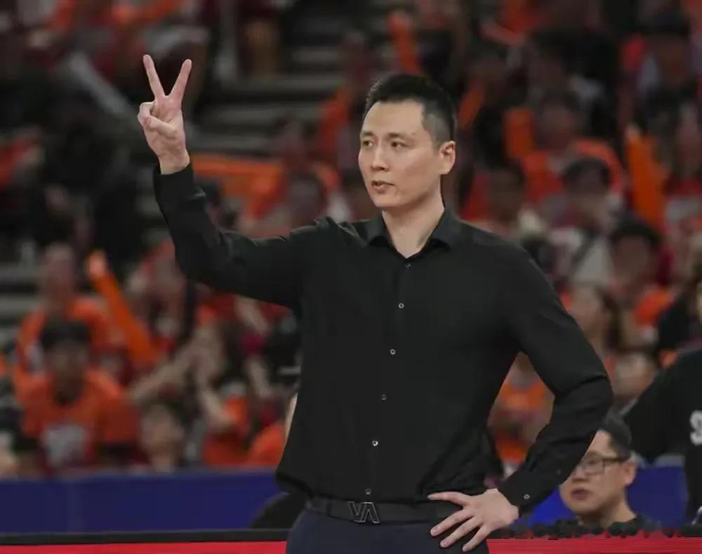 上海男篮终于如愿以偿拿到本赛季CBA联赛总冠军，可以说，未来对于上海男篮而言或许