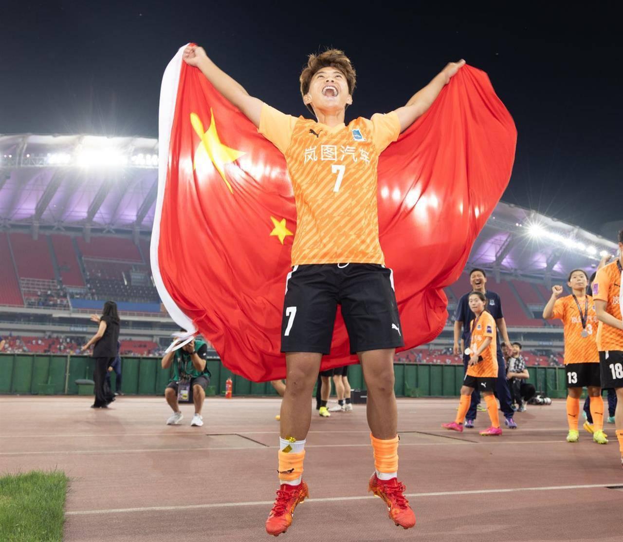 如果评选中国本年度最累俱乐部，我认为2025年度最累的俱乐部当属武汉车谷江大女子