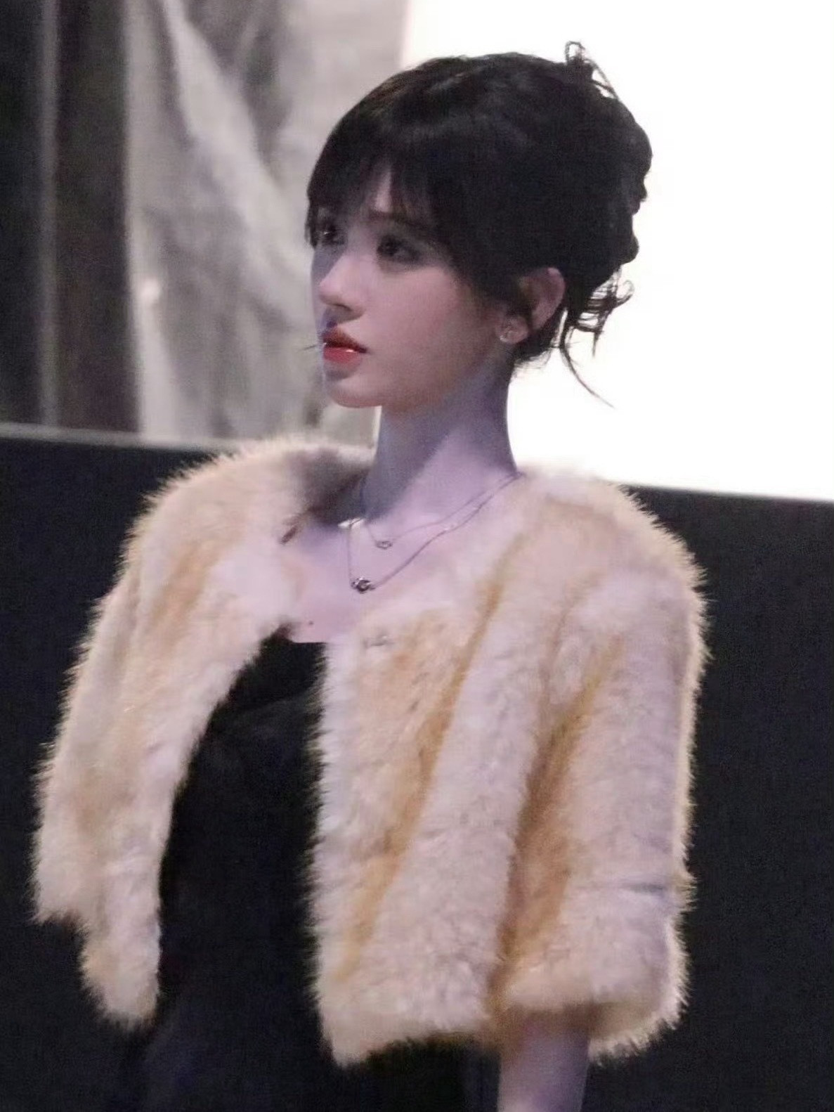 鞠婧祎原谅现偶了简直是本色出演啊🥹💧苏绿夏本夏