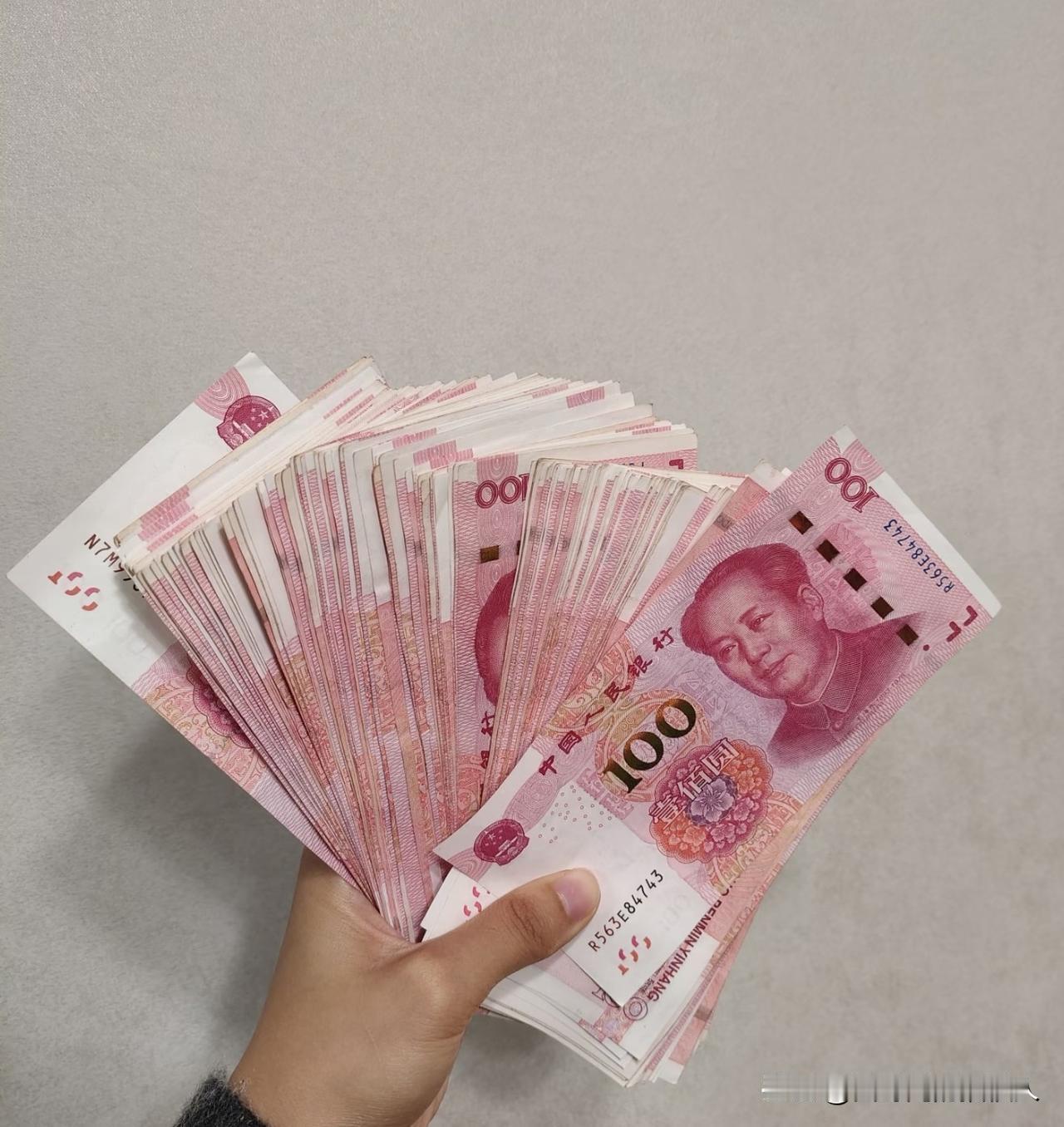 大家发现了没有？活明白的父母一定要给孩子存钱！我已经退休了，估计这辈子也