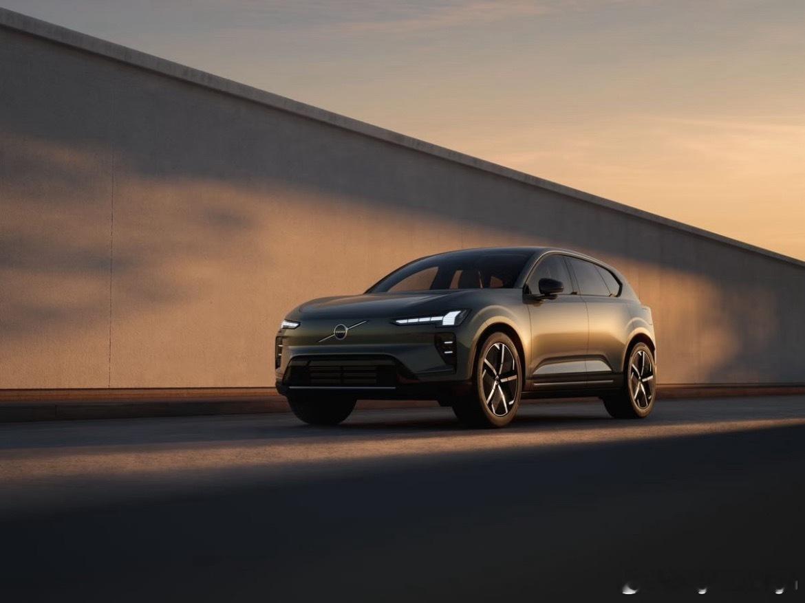 沃尔沃EX60官图正式发布！车身尺寸4803/1899/1635mm轴距：2