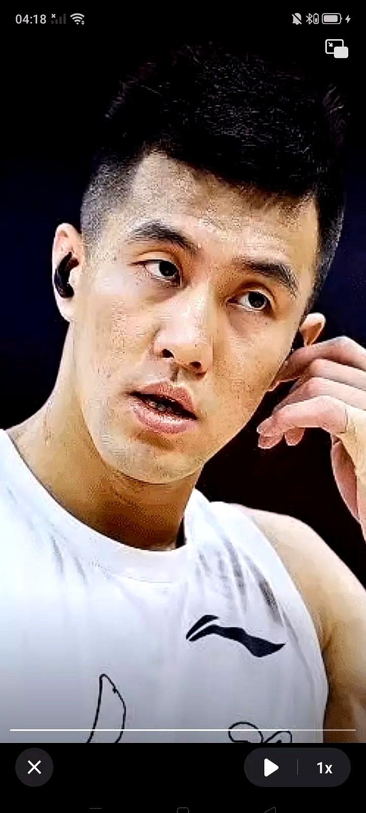 广州队用顶薪锁死郭艾伦，商业价值成转会最大障碍！这哪是球员合同，分明是张商业