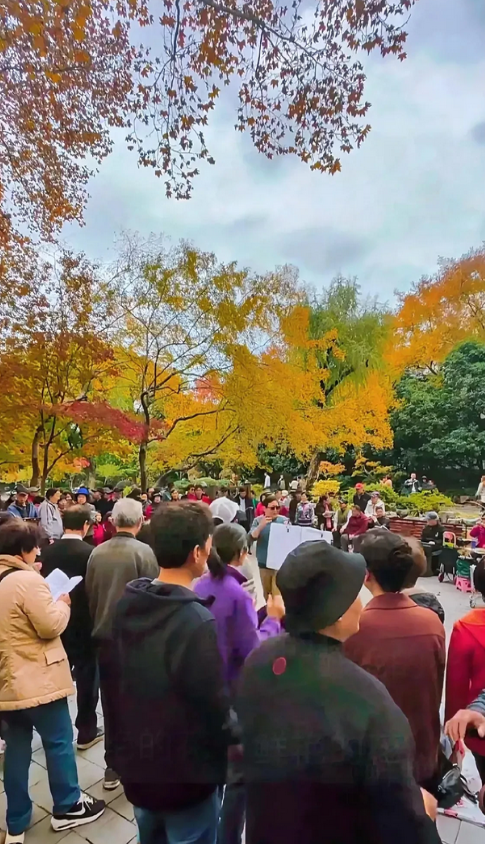 万万没料到！现如今大上海也慌了！上海的老龄化问题已经非常严重了，预计不久的
