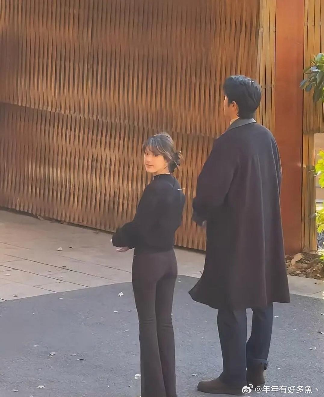 事实证明，个子矮才有保护欲！！