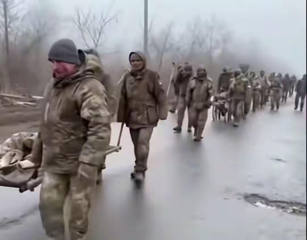 【被围乌军突围死伤惨重，红、库、沃三城即将被俄收入囊中】据俄卫通社刚刚发出的消息