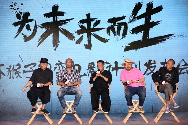 对郭帆跟对宁浩一样都是有着知遇之恩,算是两人成功道路上的伯乐