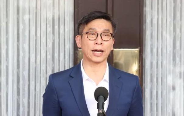 持“台胞证”登记撤离，赖瑞隆：台湾人民不接受！中东突然打起来，美以联手空袭伊