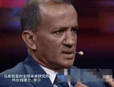 如果中国不站出来，全世界国家都得给美国“跪下”！马来西亚学者表示，我认为我们都应